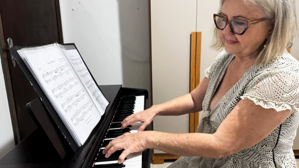 Professora Denise Romanini (Siga Mais).