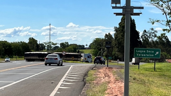 Trevo da Lagoa Seca: acessos pelo local poderão ser reconfigurados conforme obras de duplicação da SP-299 (Arquivo/Siga Mais).