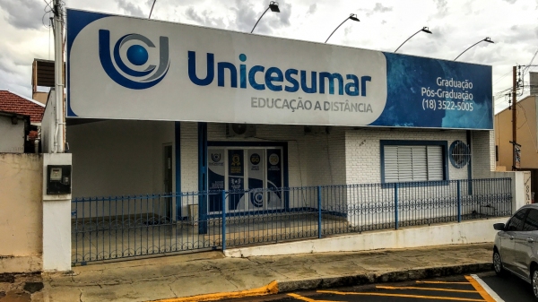 Unicesumar, polo de Adamantina, fica na Rua Deputado Salles Filho, 43, centro (Foto: Siga Mais).