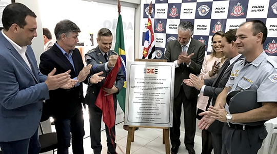 Autoridades inauguram o Núcleo de Mediação Comunitária, junto à sede da Polícia Militar, em Adamantina (Fotos: Siga Mais).