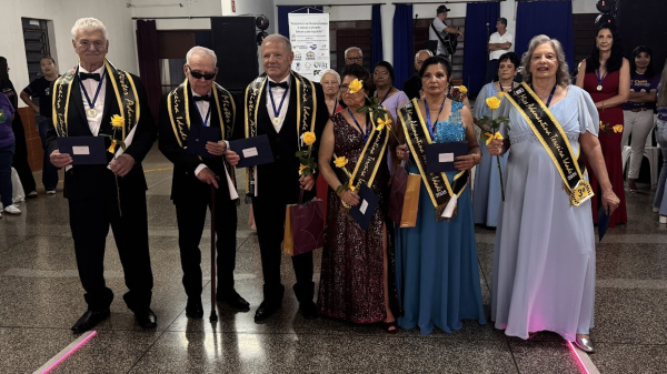 Idosos eleitos para miss e mister terceira idade, e ainda segundo e terceiro lugares (Siga Mais).