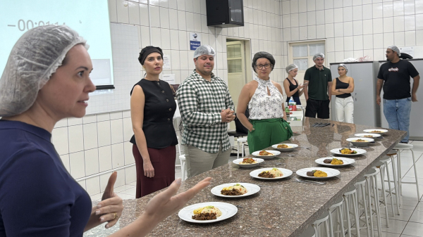 Pratos foram avaliados por jurados convidados (Acervo Pessoal/ Profa. Dra. Raquel Clapis Ribas Tripolone).