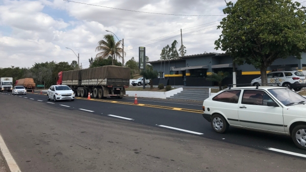 Base da PolÃcia Militar Rodoviária em Adamantina, na SP-294 (Foto: Siga Mais).