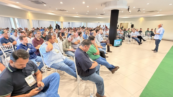 Evento ressalta valores do cooperativismo no agronegocio (Imagem: Siga Mais).