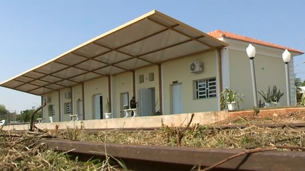 Espaço revitalizado da antiga estação ferroviária de Presidente Epitácio (Reprodução/TV Fronteira).