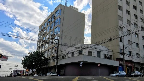 Prefeitura e Camara Municipal de Adamantina (Arquivo/Siga Mais).