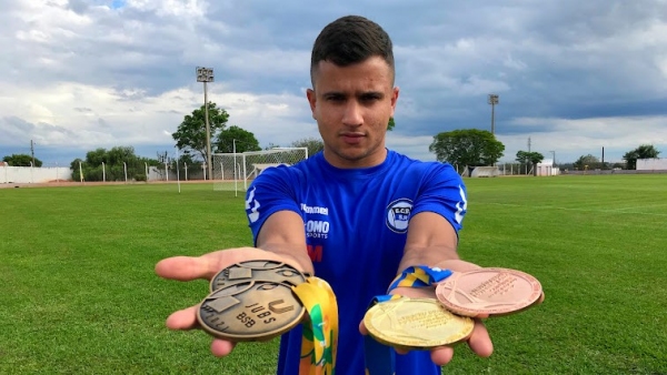 Lucas Marcelino, de Adamantina, é mais uma referência positiva no esporte, a partir do atletismo local (Foto: Siga Mais).