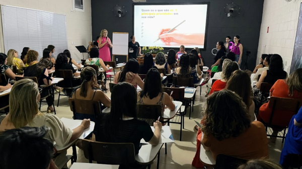 Angela Testa Ginez idealizou o Elas, evento realizado na noite do dia 26 de outubro em Adamantina (Siga Mais).