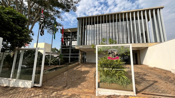 Unidade Regional UR-18 do Tribunal de Contas do Estado de São Paulo, em Adamantina (Foto: Siga Mais).