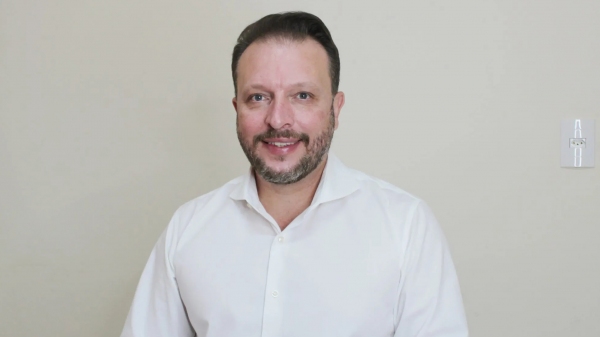 Aos 44 anos, o advogado Hélio Malheiros Júnior anuncia que vai disputar cadeira a deputado estadual (Foto: Grupo Impacto).