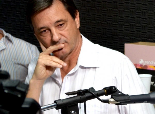 Prefeito Ivo Santos tem atuação avaliada em pesquisa divulgada hoje pelo jornal Folha Regional.