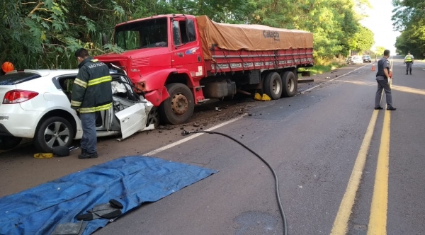 Acidente fez uma vÃtima fatal na manhã desta sexta-feira, na SP-294 (Foto: Cedida/PM Rodoviária).