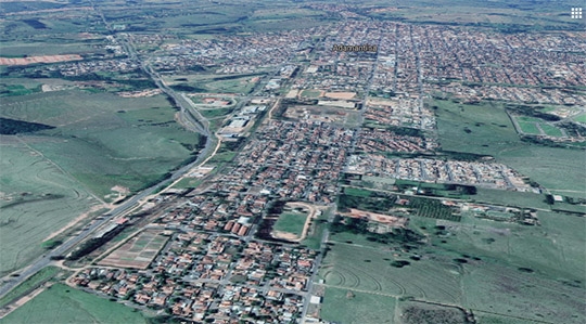 Novo reservatório terá capacidade de 500 mil litros ao custo de R$ 500 mil, com recursos da Funasa, e vai atender aos bairros Jardim Adamantina, Jardim Primavera, Parque Itaipus, Parque Universitário e Residencial Rio Branco (Google).