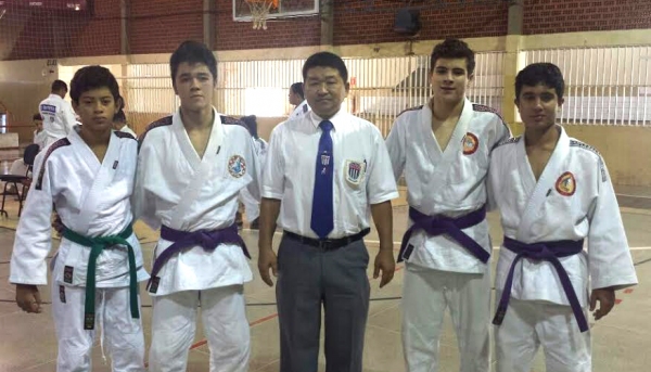 Judocas adamantinenses se classificam para a Fase Estadual dos Jogos da Juventude (Foto: Cedida).