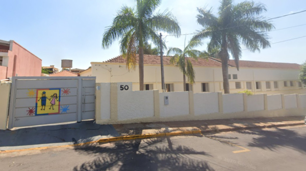 Lar Cristao de Adamantina (Google Street View).