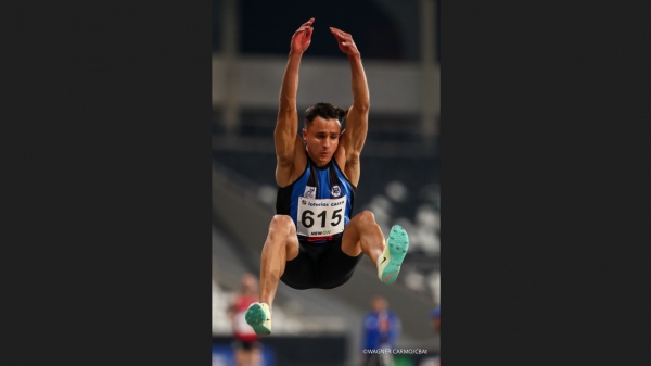 No salto em distância, Lucas Marcelino fez a marca de 7,68m  (Wagner Carmo/CBAt).