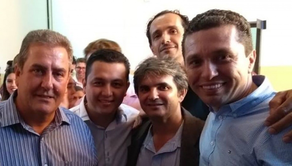 Secretário Municipal de Saúde Gustavo Taniguchi Rufin, o empresário e suplente de vereador Toninho Sonobom (ao centro) e o deputado federal Fausto Pinato (Foto: Reprodução).