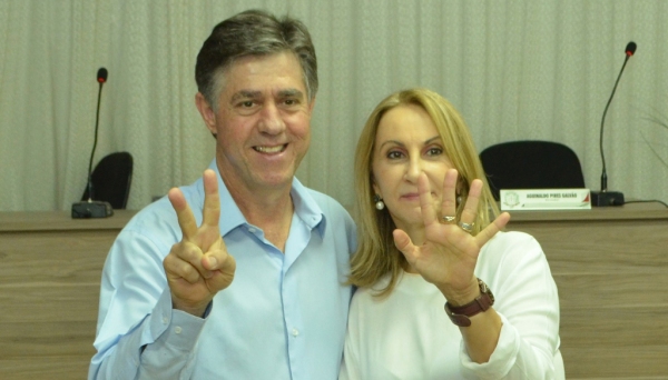 Convenções confirmam Márcio Cardim e Ana Romanini Micheloni (DEM) para prefeito e vice