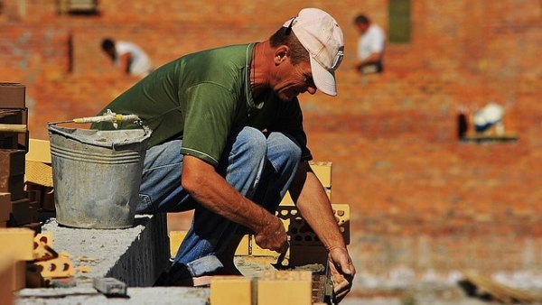 Curso ensina técnicas para construção civil (Foto: O??? P?????/Pixabay).