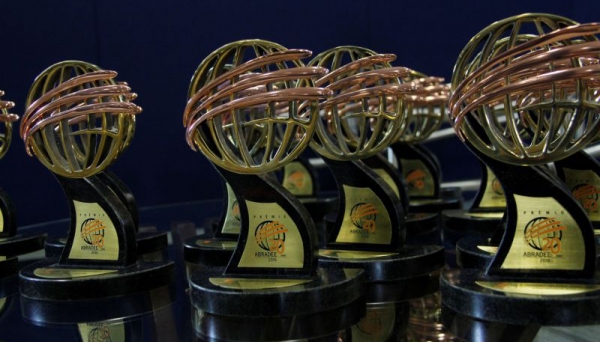 Na edição de 2018 da premiação da Associação Brasileira de Distribuidores de Energia Elétrica (Abradee), Grupo Energisa faturou 10 troféus (Foto: Abradee).