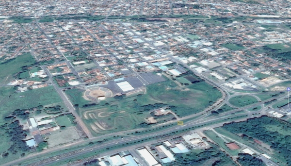 Espaço de motocross poderá abrigar diversas empresas com foco na geração de emprego e renda (Imagem: Google Maps).