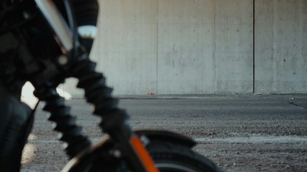 Cinco motos foram recolhidas na blitz (Imagem ilustrativa: Mike Montgomery/Unsplash).