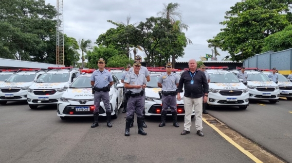 Novas viaturas entregues à Polícia Rodoviária pela Concessionária (Divulgação/Eixo SP).