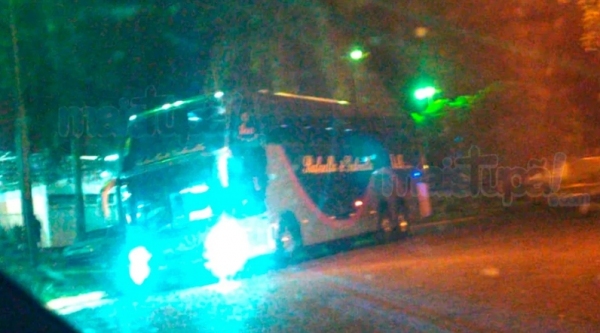 Um dos ônibus da excursão de compras, com destino à região do Brás, na capital paulista (Reprodução/Mais Tupã).