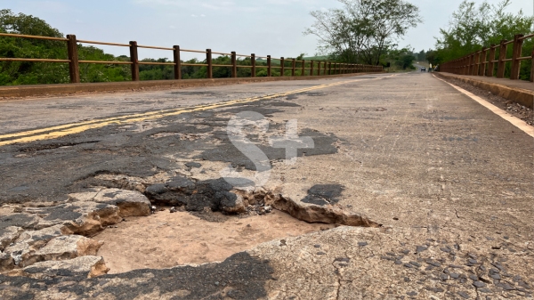 Ponte na divisa Adamantina/Valparaíso (Siga Mais, em 30/09/2023).