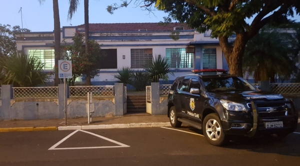 Operação Atoleiro faz buscas na sede da Prefeitura de Pacaembu (Foto: Cedida/PC).