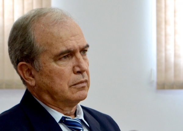 Prefeito Pacheco anuncia oficialmente, por meio de nota, primeiras definições sobre secretariado (Foto: Acácio Rocha).