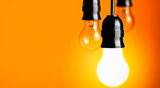 Em maio, com a bandeira amarela, energia terá custo adicional de R$ 1 para cada 100 quilowatts-hora (kWh) consumido (Ilustração).