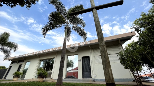 Paróquia São Francisco de Assis, no Jardim Adamantina (Arquivo/Siga Mais).