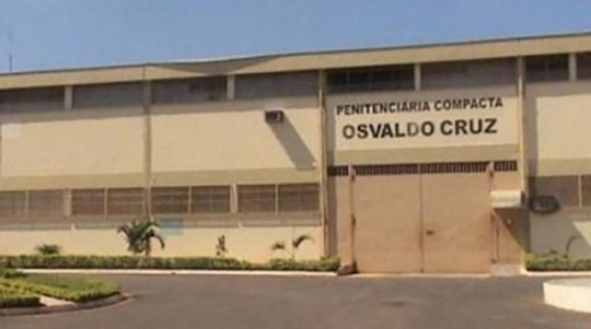 Drogas que seriam levadas a detentos foram interceptadas pelos agentes da Penitenciária de Osvaldo Cruz (Arquivo).