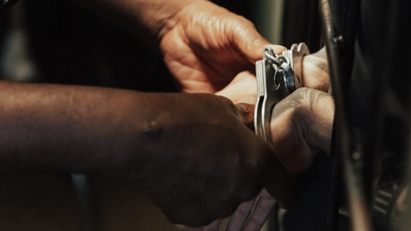 Réu recebeu pena de 42 anos de prisão em regime fechado (Imagem ilustrativa: Ron Lach/Pexels).