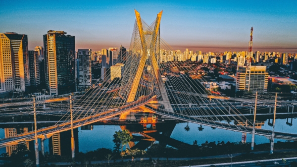 Cidade de São Paulo tem mega feriadão de 10 dias, de 26 de março a 4 de abril (Foto de sergio souza no Pexels).