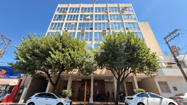 Prefeitura de Adamantina (Foto: Siga Mais).