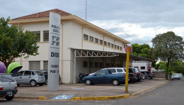 Idoso preso foi recolhido na Cadeia Pública de Adamantina, ficando à disposição da Justiça (Foto: Arquivo).