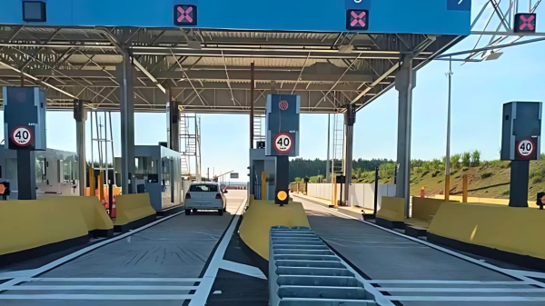 Tecnologia registra imagens em 360 graus de todos os veiculos em passagem (Cedida/Eixo SP).