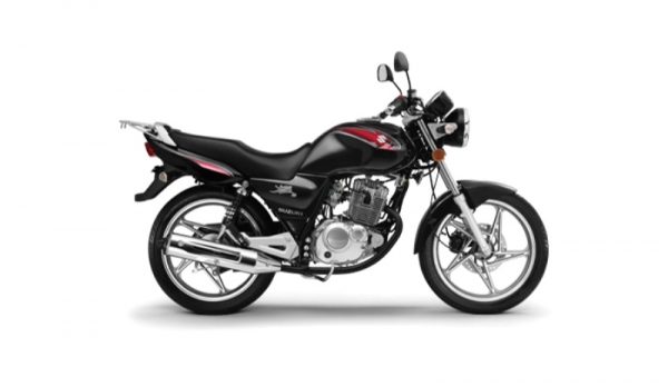 Moto Suzuki Yes, cor preta, placa DPK-6710, é similar a esta imagem. Informações e denúncias, mesmo anônimas, podem ser feitas ao 190 (Foto: Ilustração).