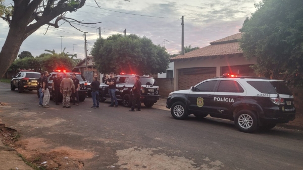 Cumprimento a mandados de prisão e buscas na manhã desta segunda-feira (Cedida/Polícia Civil).