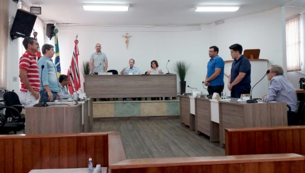 Com votos contrários dos vereadores Acácio Rocha, Alcio Ikeda, Eder Ruete, João Davoli e Paulo Cervelheira, projeto que concedia quadra à UniFAI é rejeitado pela Câmara (Foto: Cedida/Everton Santos).