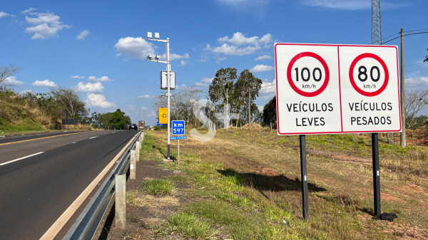 Em Adamantina, radar do km 597 na SP-294 vai passar pelo procedimento de verificacao (Arquivo/Siga Mais).