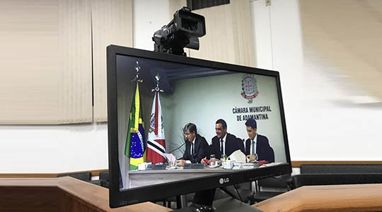 Sessões do poder legislativo de Adamantina são transmitidas ao vivo na fanpage da Câmara Municipal (Siga Mais).