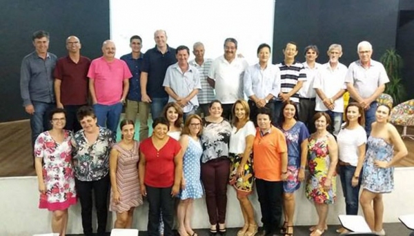 Primeira-dama preside Fundo Social de Solidariedade, e agrega grupo de voluntários para ações sociais (Foto: Assessoria de Imprensa).