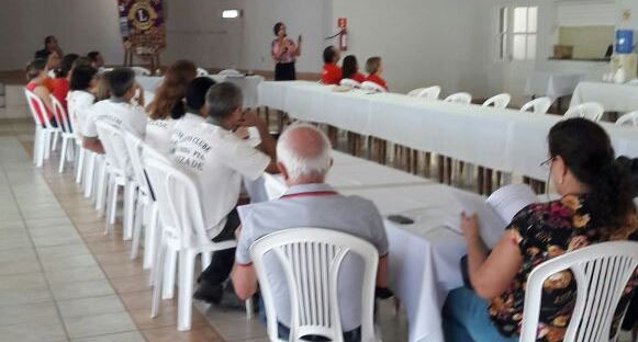 O Programa Lions Quest foi apresentado aos clubes do Distrito LC-8 em reunião realizada no Lions Clube de Adamantina (Foto: Assessoria de Imprensa).