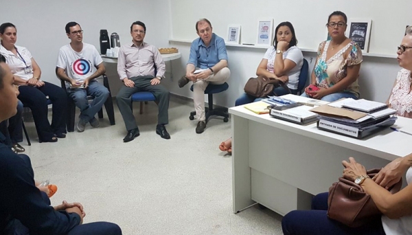 Reunião abordou possibilidades de atuação do curso de medicina nas unidades básicas de saúde de Adamantina (Foto: UniFAI).