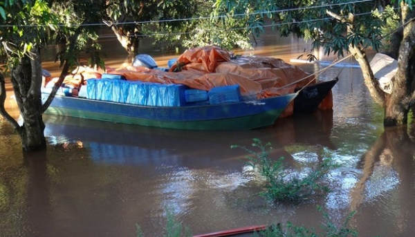 Criminosos utilizavam os rios Ivaí e Paraná para escoamento das cargas contrabandeadas (Foto: Divulgação / PF).