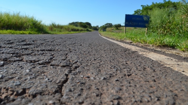 Os 26,4 km da vicinal Plácido Rocha deverão receber obras de recapeamento e sinalização,  orçadas em quase R$ 18 milhões (Arquivo/Siga Mais).