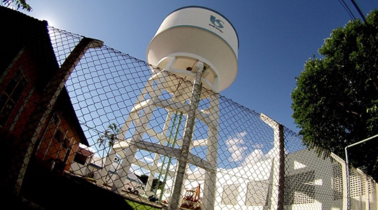 Medida deve beneficiar 680 mil de estabelecimentos do segmento comercial e de serviços que tenham consumo de até 100m3/mês (Foto: Siga Mais).